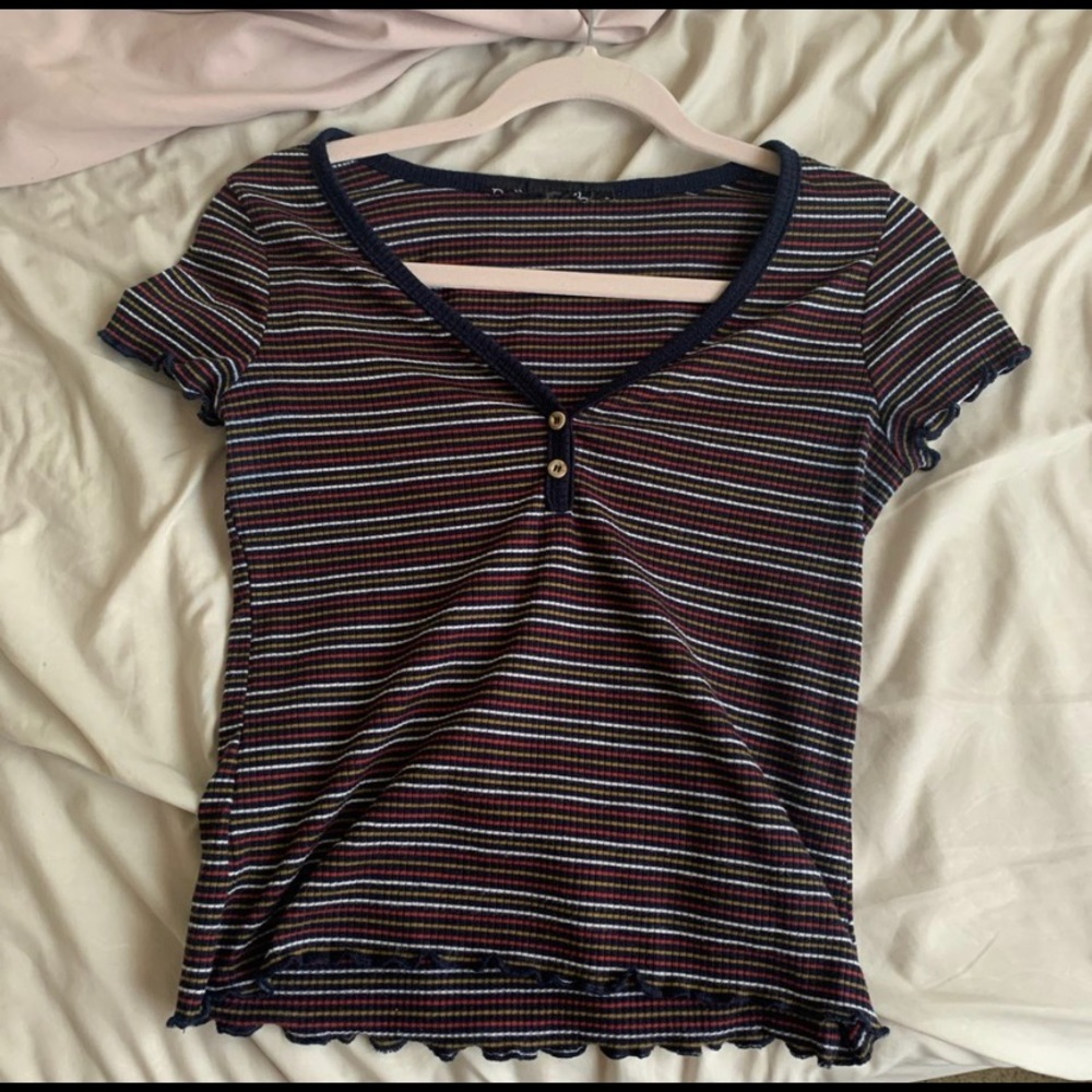 cute striped top !
